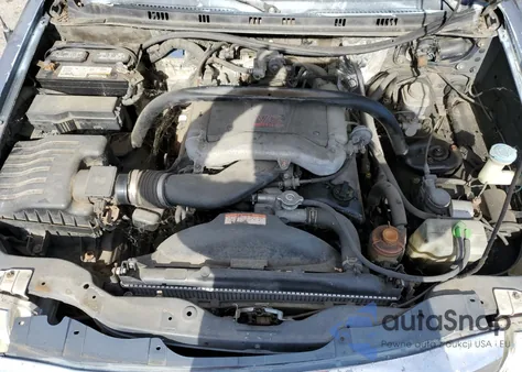 2005 Suzuki Xl7 Ex из США, поврежденный, VIN JS3TY92V454105211